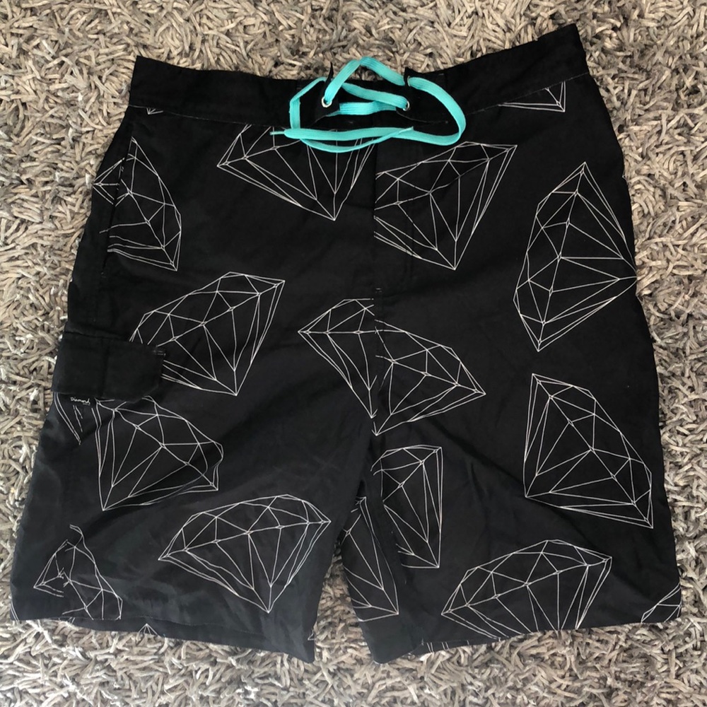 Men’s Diamond Supply Co. board shorts